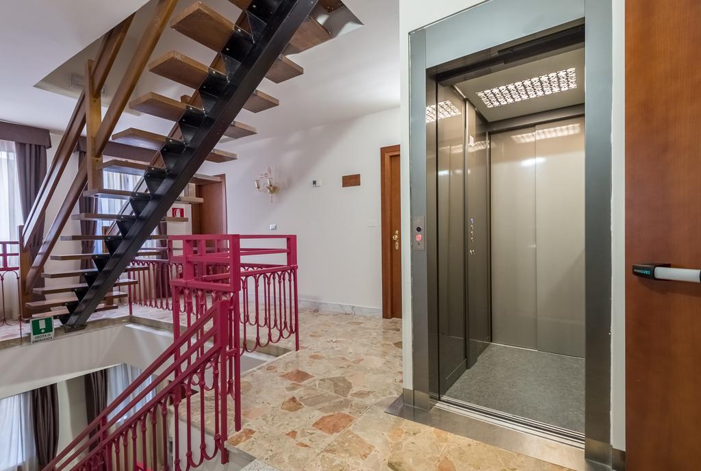 Hotel Il Moro Di Venezia Exteriör bild