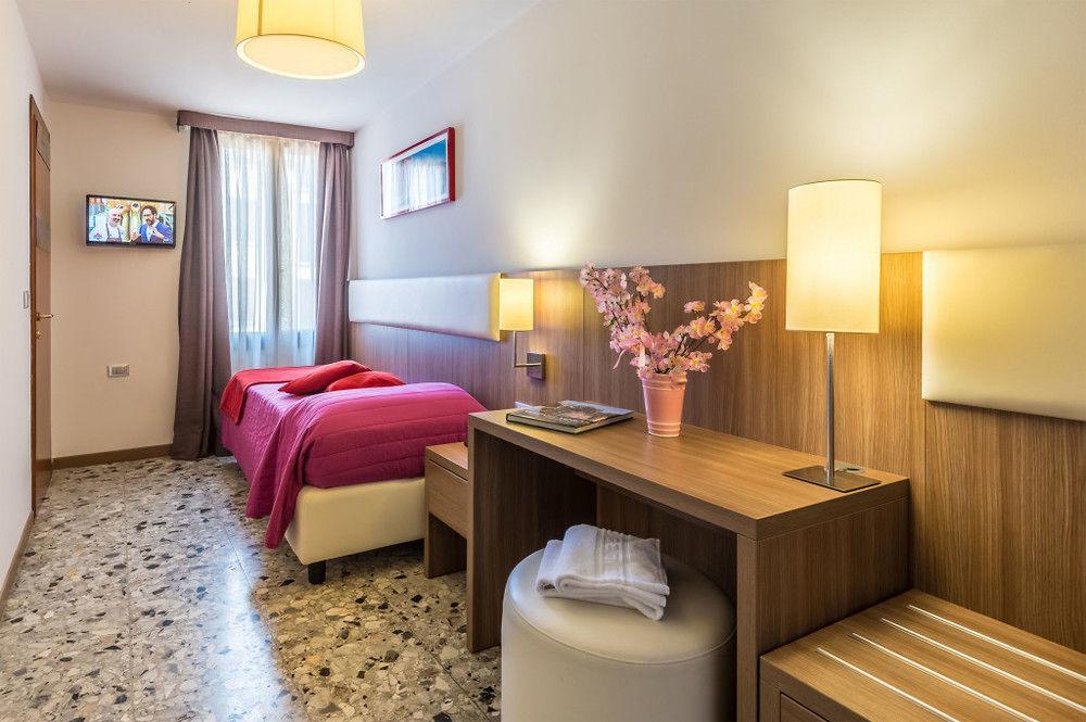Hotel Il Moro Di Venezia Exteriör bild