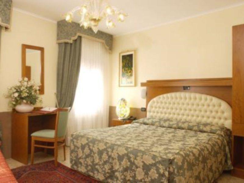Hotel Il Moro Di Venezia Exteriör bild