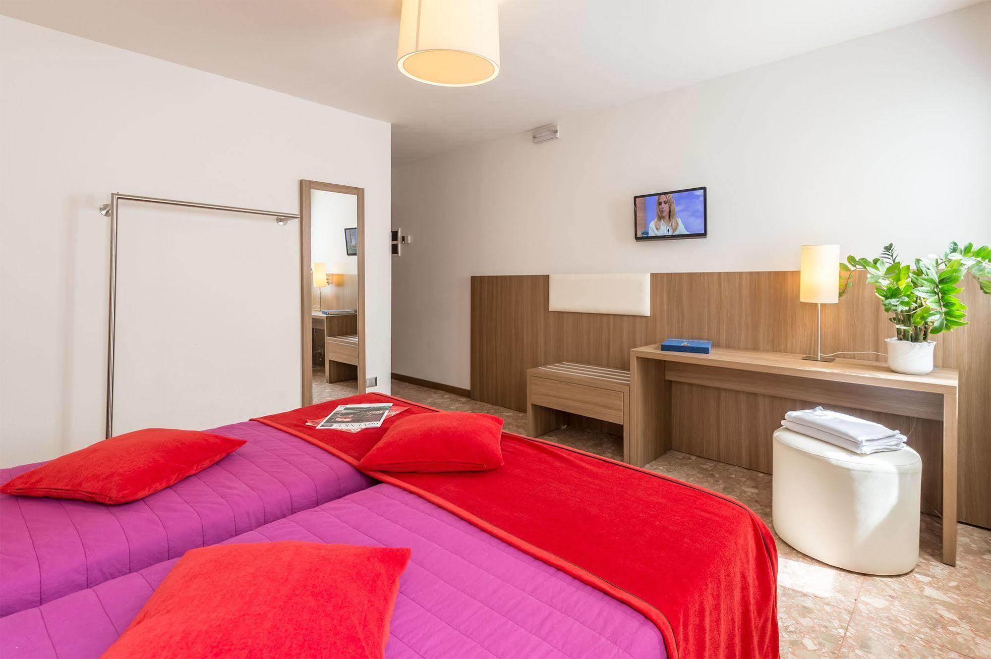 Hotel Il Moro Di Venezia Exteriör bild